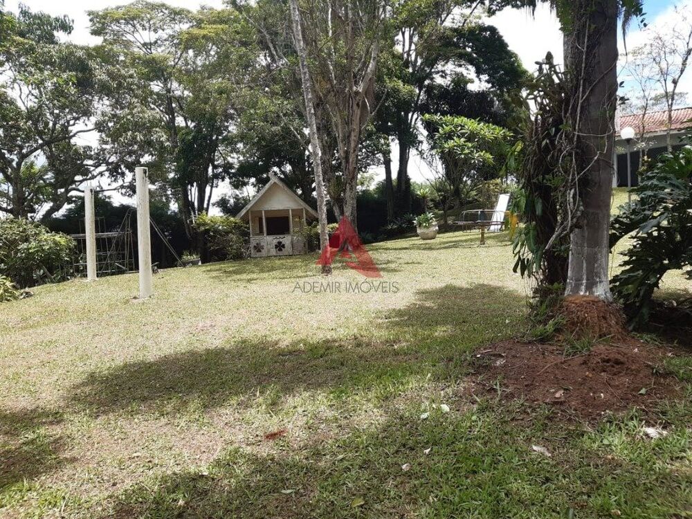 Chácara à venda com 4 quartos, 607m² - Foto 22