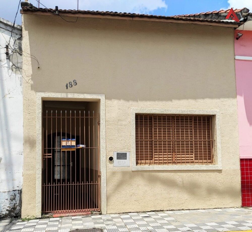 Casa, 3 quartos, 135 m² - Foto 1