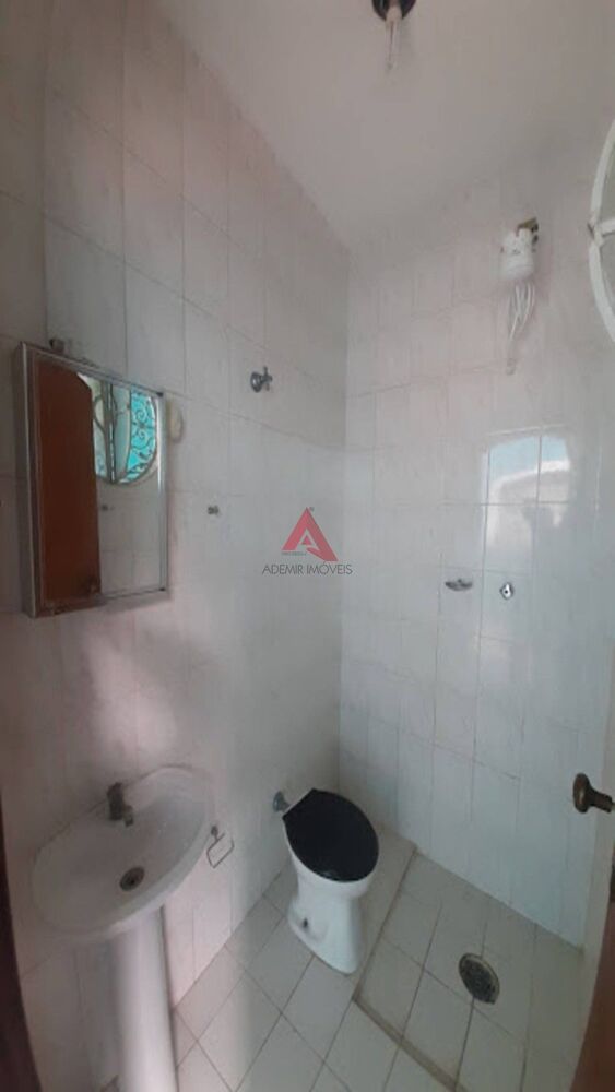 Casa à venda e aluguel com 3 quartos, 265m² - Foto 3