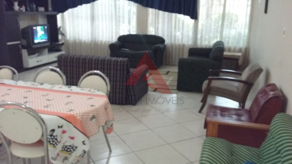 Casa, 3 quartos, 229 m² - Foto 4