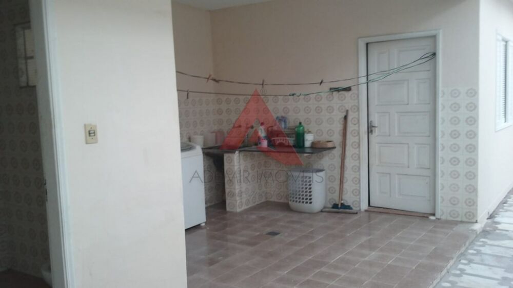 Casa, 3 quartos, 229 m² - Foto 3