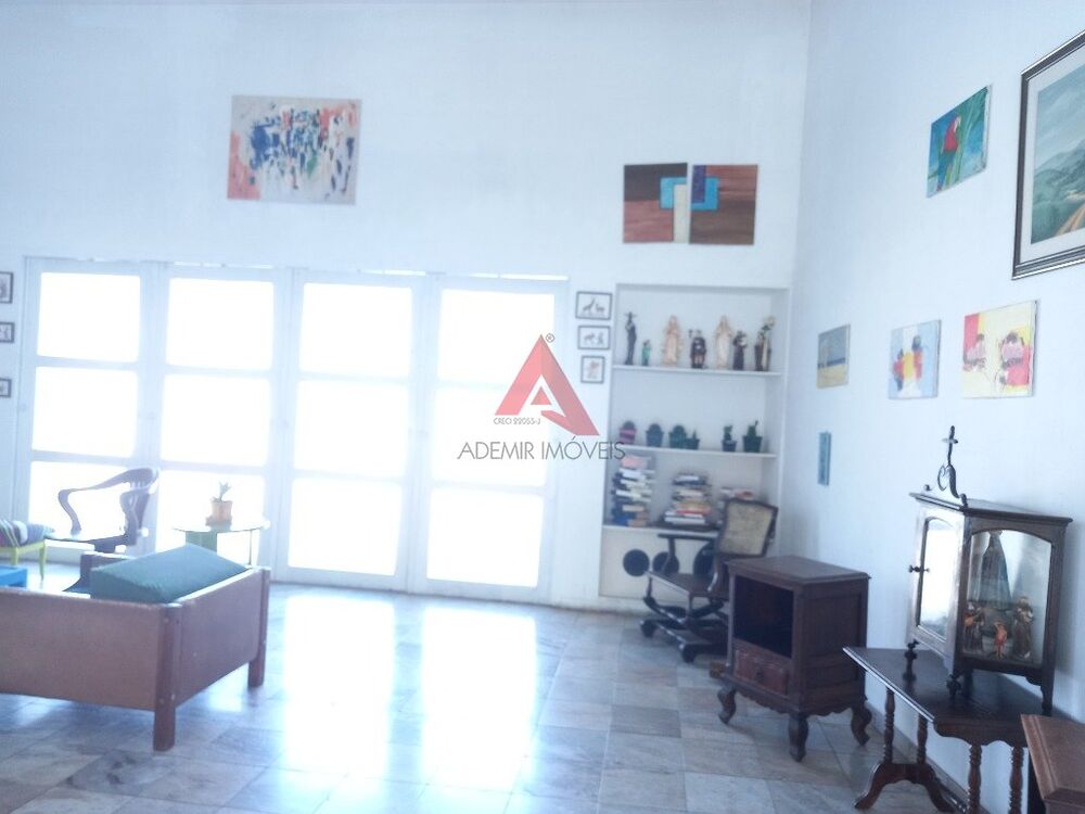Casa à venda com 4 quartos, 300m² - Foto 10