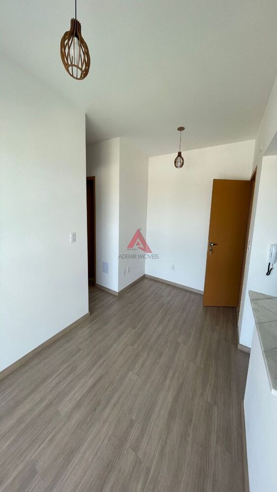 Casa, 2 quartos, 60 m² - Foto 2