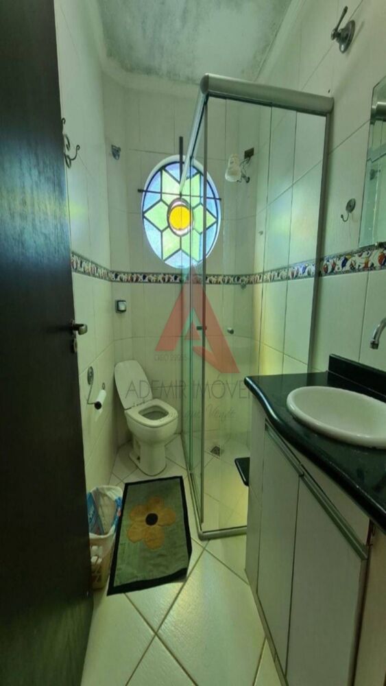 Chácara à venda com 5 quartos, 250m² - Foto 9