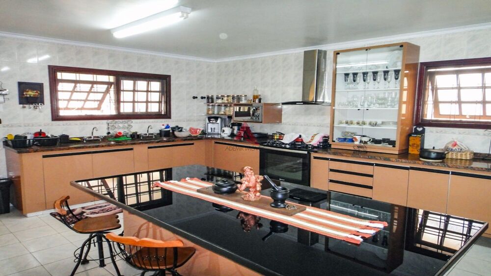 Casa, 6 quartos, 648 m² - Foto 4