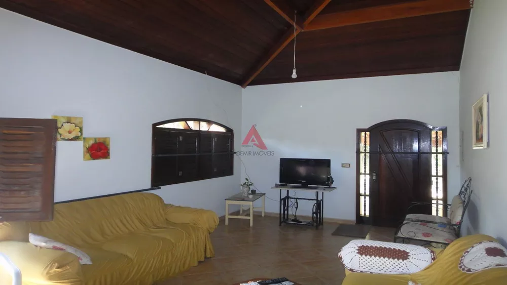 Sítio à venda com 3 quartos, 150m² - Foto 5