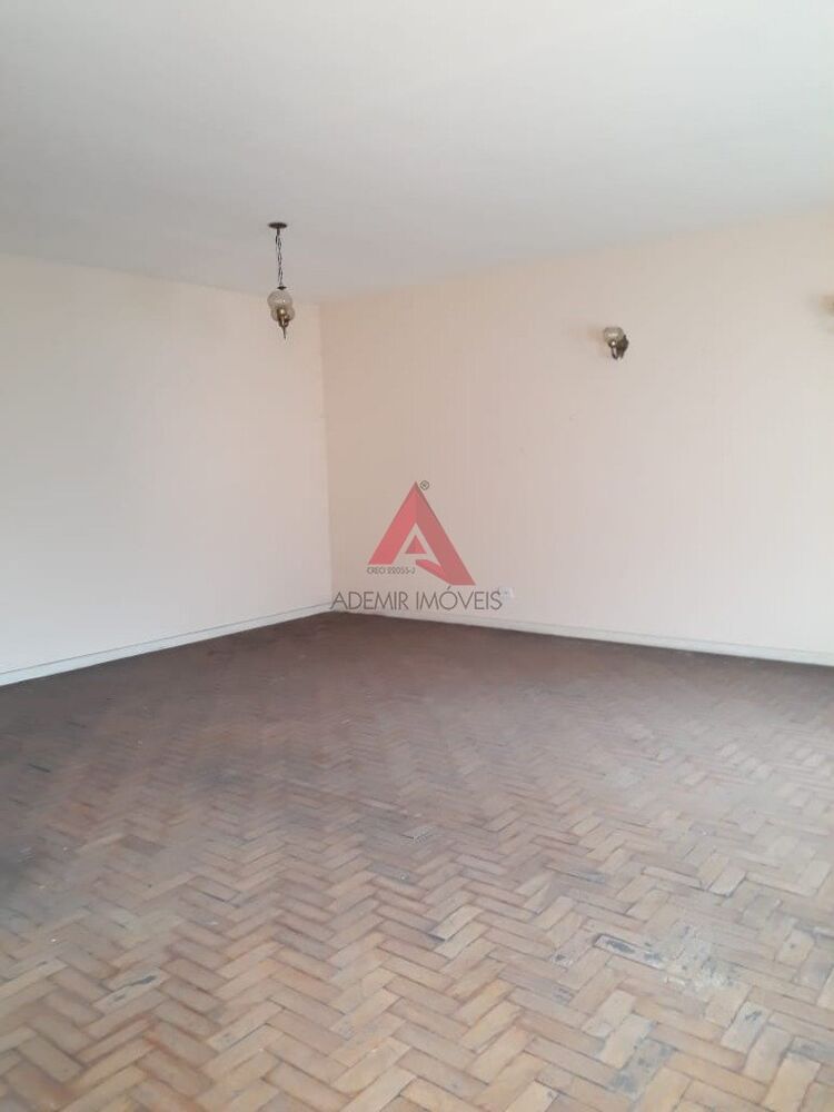Casa, 3 quartos, 240 m² - Foto 4