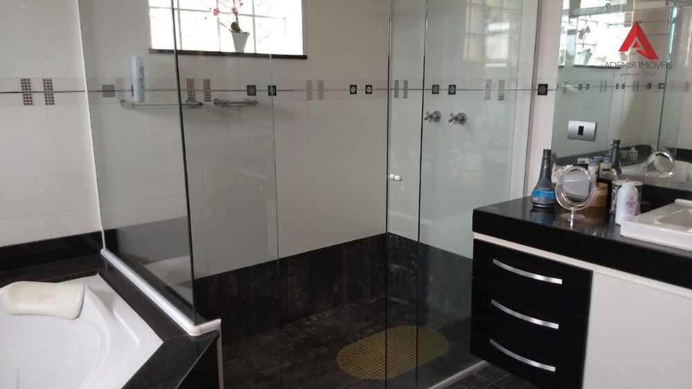 Casa, 4 quartos, 600 m² - Foto 3