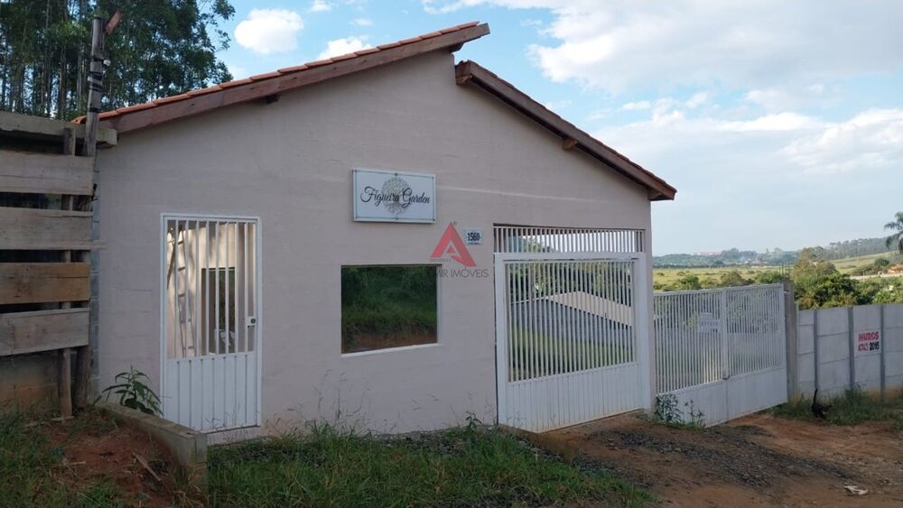 Casa de Condomínio à venda com 5 quartos, 225m² - Foto 2