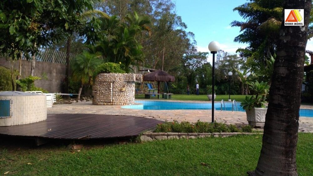 Chácara à venda com 3 quartos, 300m² - Foto 5