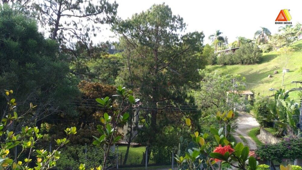 Chácara à venda com 3 quartos, 300m² - Foto 8