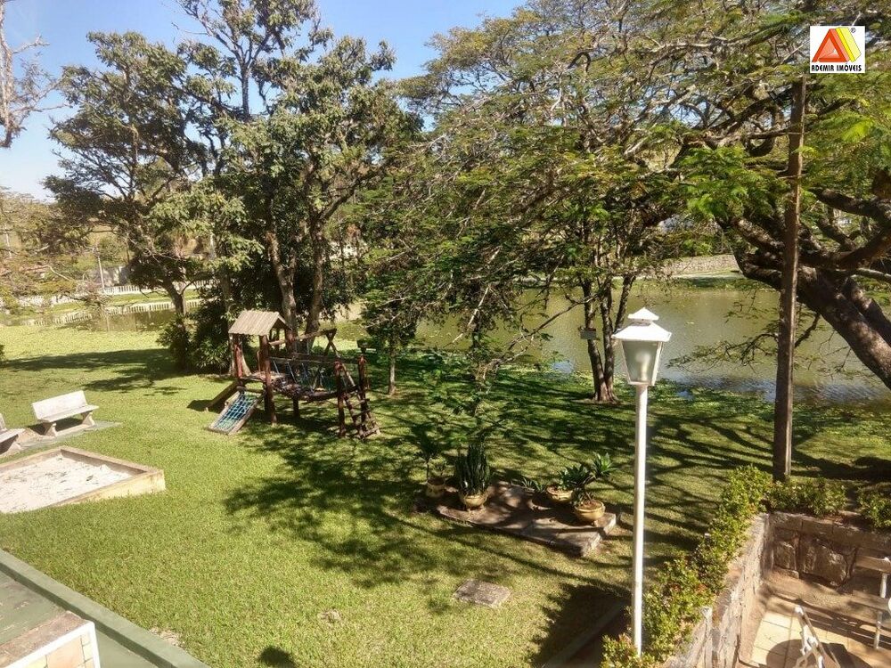 Chácara à venda com 3 quartos, 300m² - Foto 17