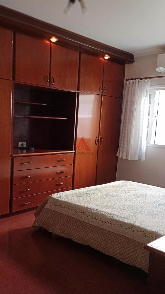 Casa de Condomínio à venda com 3 quartos, 237m² - Foto 15