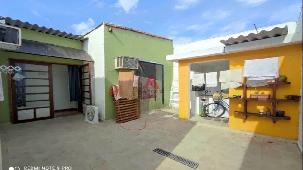 Casa, 3 quartos, 200 m² - Foto 15