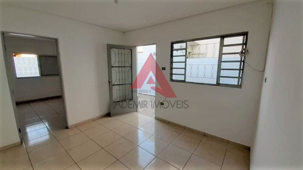 Casa, 2 quartos, 70 m² - Foto 2