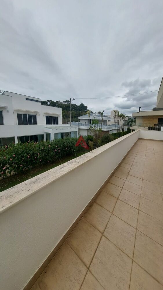 Casa de Condomínio à venda e aluguel com 4 quartos, 300m² - Foto 20