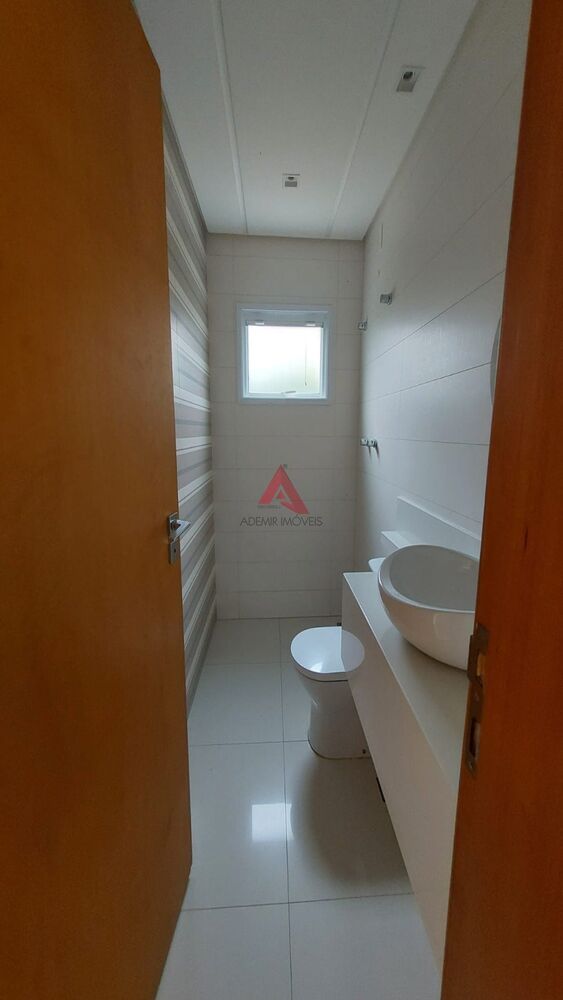 Casa de Condomínio à venda e aluguel com 4 quartos, 300m² - Foto 17