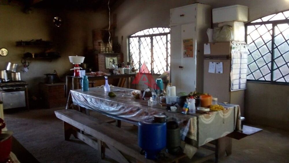 Sítio à venda com 2 quartos, 250m² - Foto 6