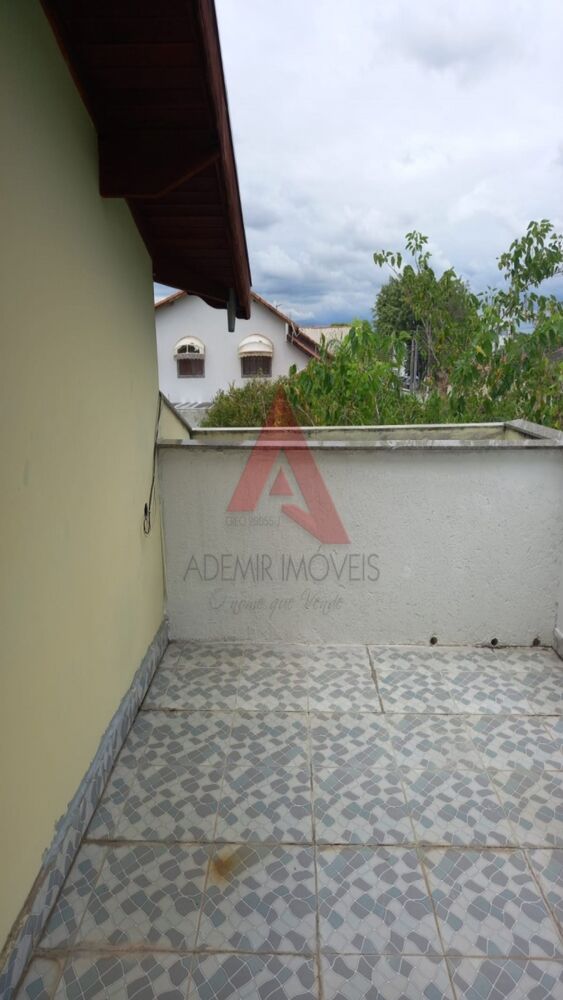 Casa, 3 quartos, 228 m² - Foto 2