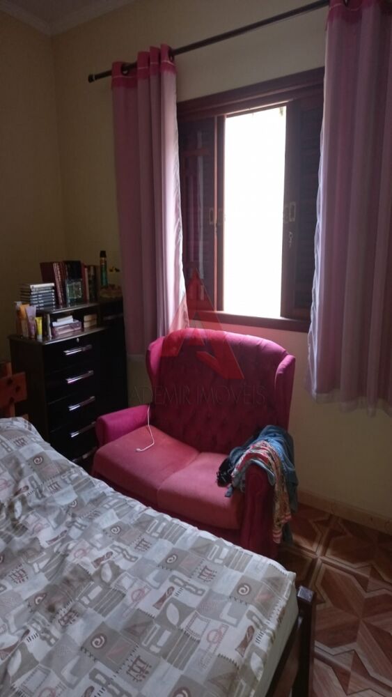 Casa, 3 quartos, 228 m² - Foto 15