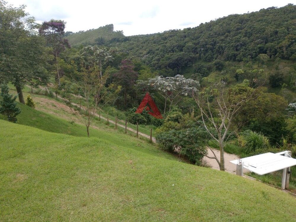 Chácara à venda com 2 quartos, 240m² - Foto 22