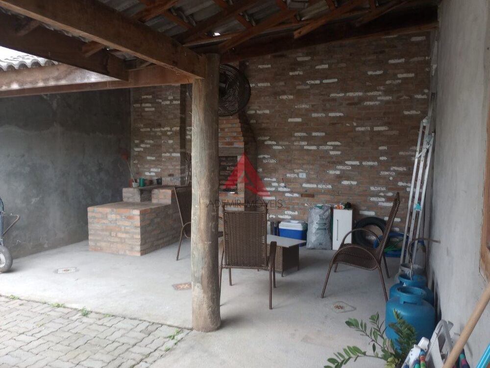 Chácara à venda com 2 quartos, 240m² - Foto 10