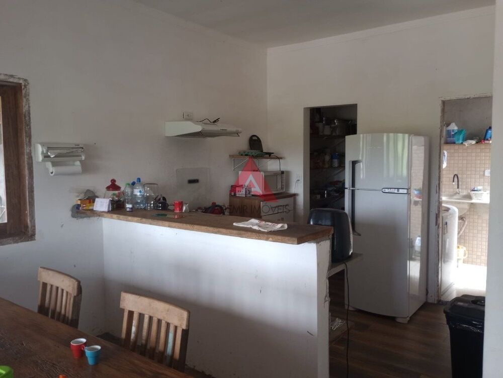 Chácara à venda com 2 quartos, 240m² - Foto 27