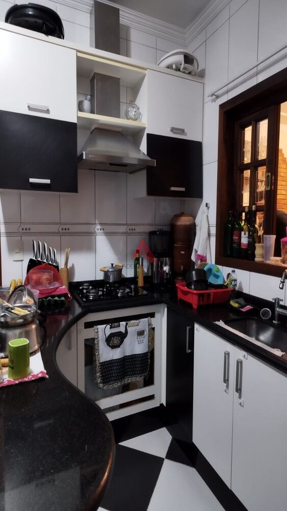 Casa à venda com 3 quartos, 240m² - Foto 20