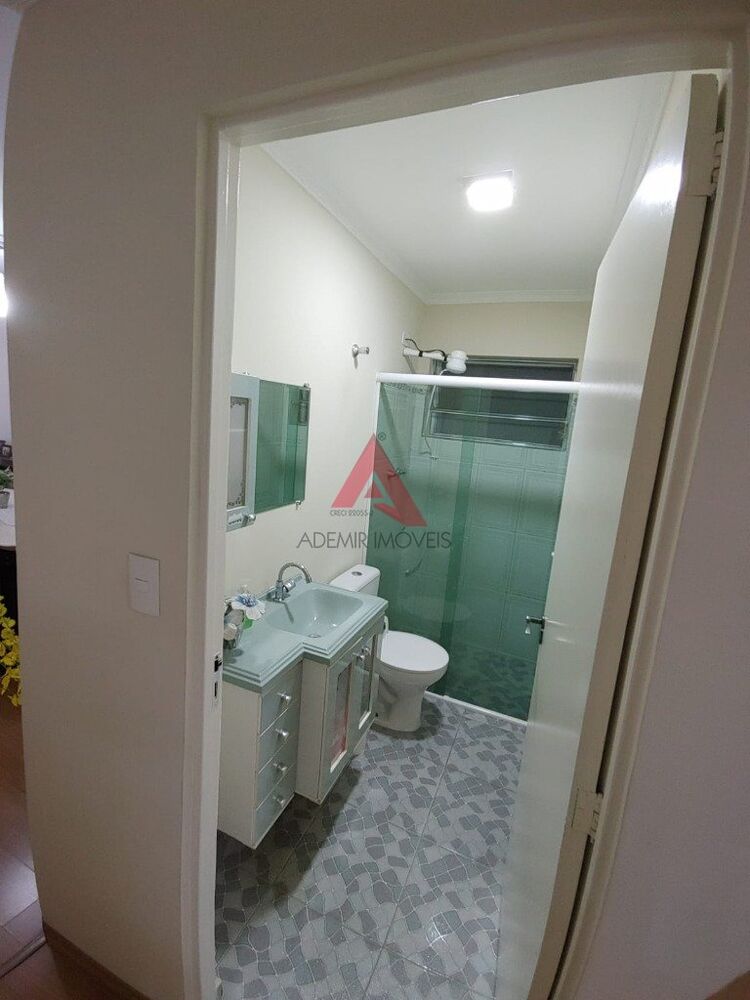 Casa à venda com 4 quartos, 310m² - Foto 8
