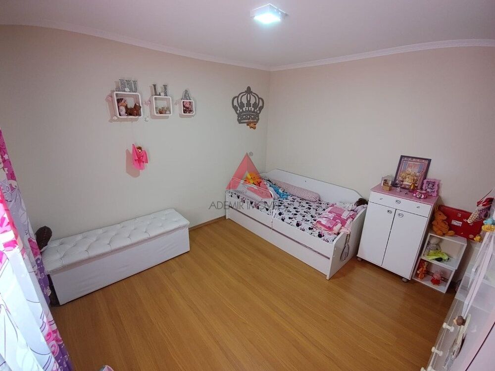 Casa à venda com 4 quartos, 310m² - Foto 5