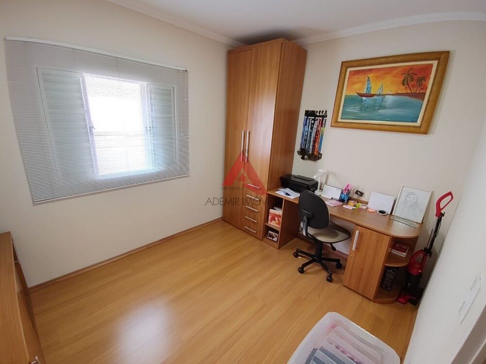 Casa à venda com 4 quartos, 310m² - Foto 12