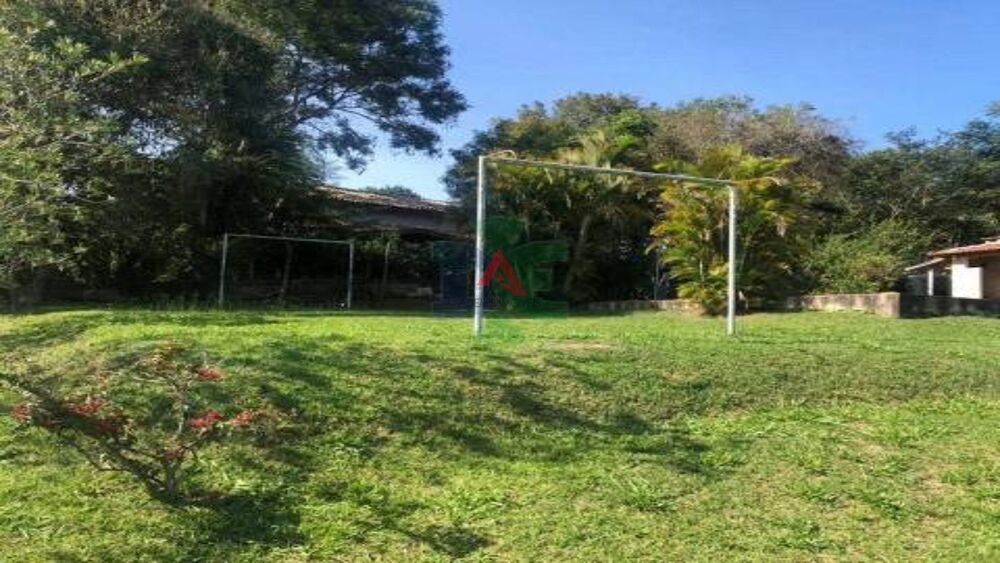 Chácara à venda com 5 quartos, 254m² - Foto 4