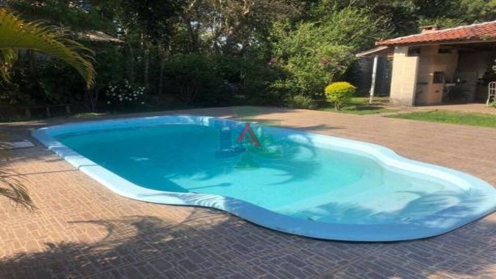 Chácara à venda com 5 quartos, 254m² - Foto 7