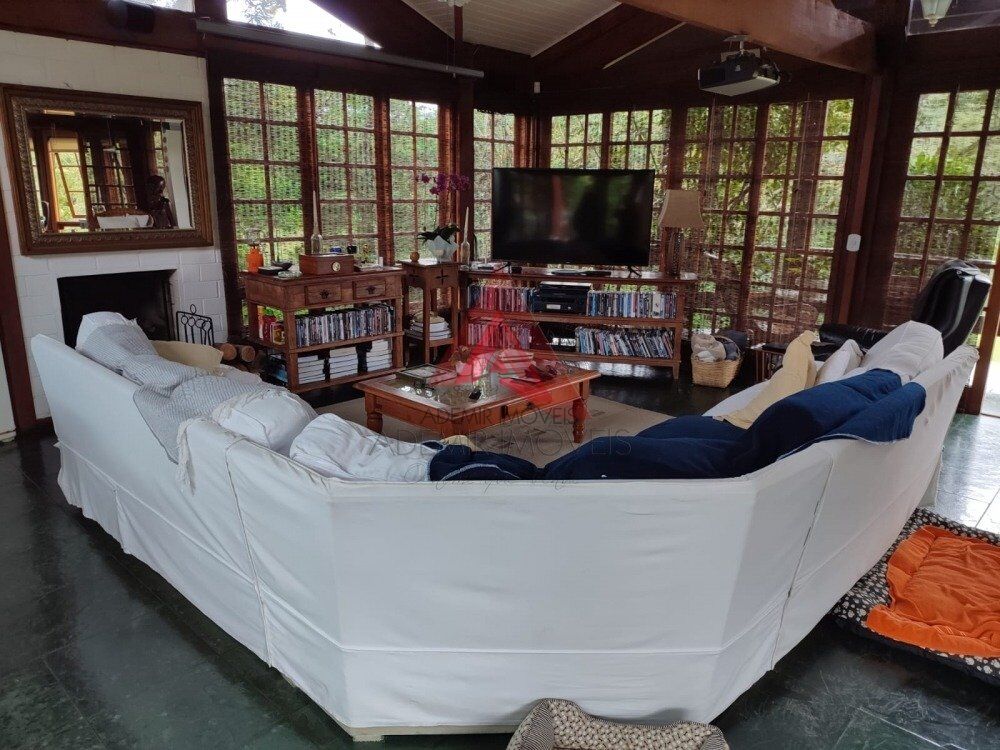 Chácara à venda com 10 quartos, 1000m² - Foto 4