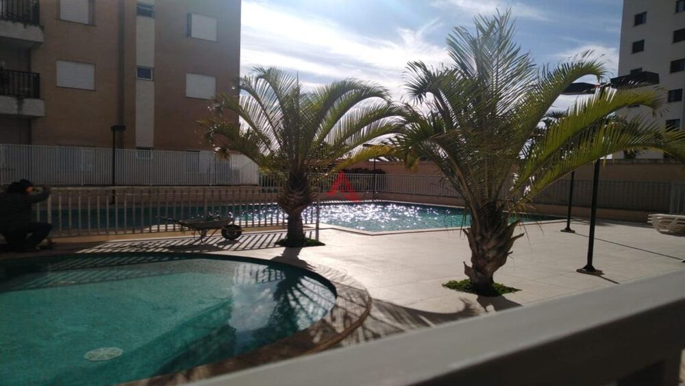 Apartamento à venda com 3 quartos, 80m² - Foto 3