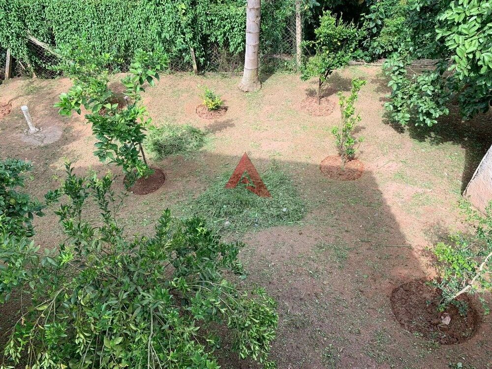 Chácara à venda com 4 quartos, 500m² - Foto 16