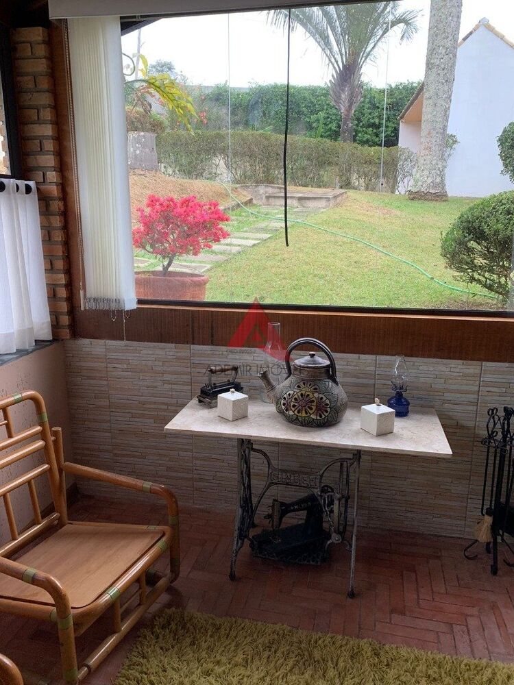 Chácara à venda com 4 quartos, 500m² - Foto 11