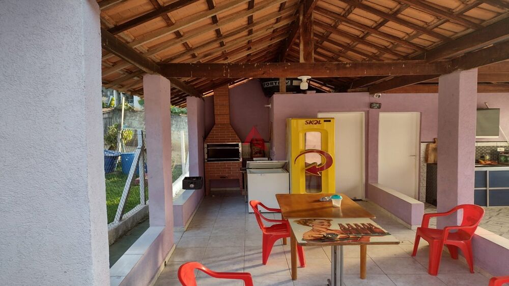 Chácara à venda com 2 quartos, 255m² - Foto 2