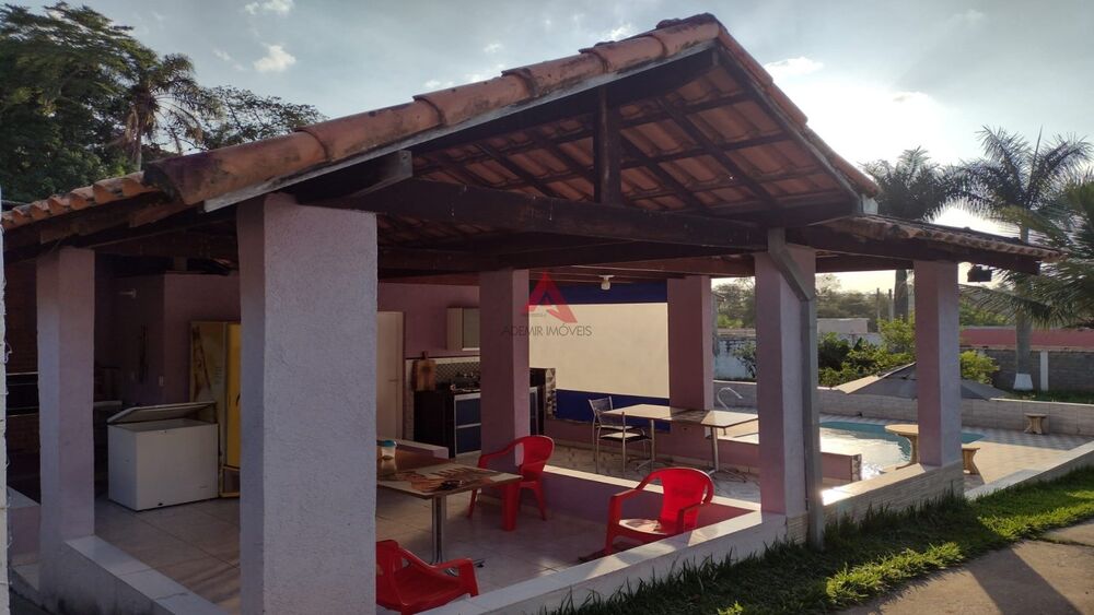Chácara à venda com 2 quartos, 255m² - Foto 6