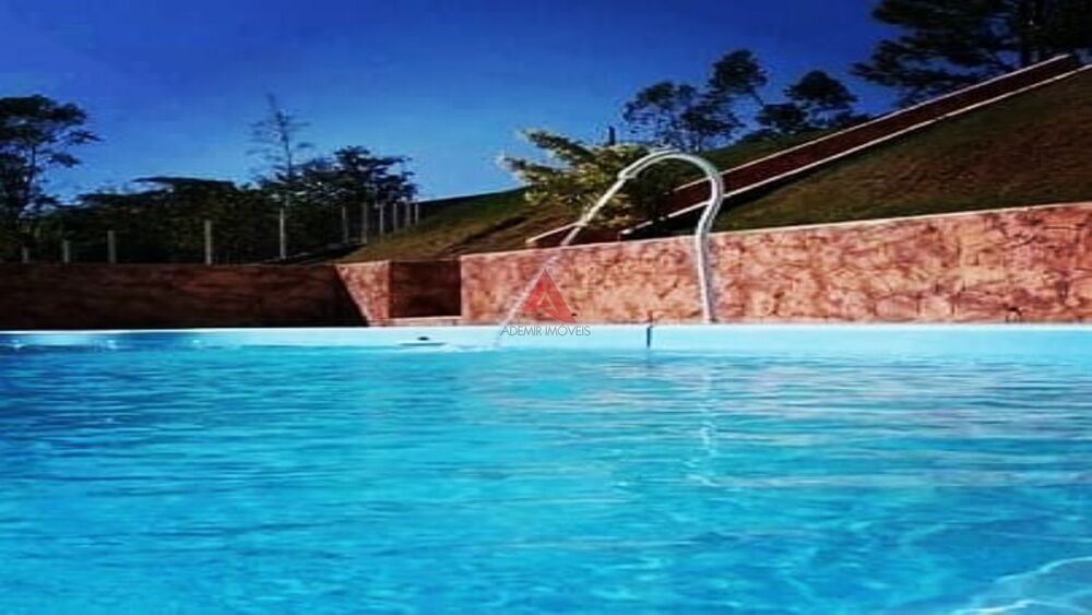 Chácara à venda e aluguel com 9 quartos, 1200m² - Foto 1