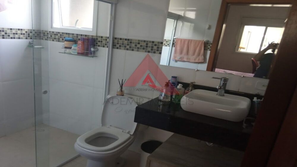 Casa à venda com 2 quartos, 180m² - Foto 5