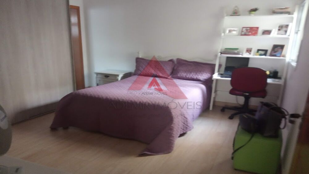 Casa à venda com 2 quartos, 180m² - Foto 4