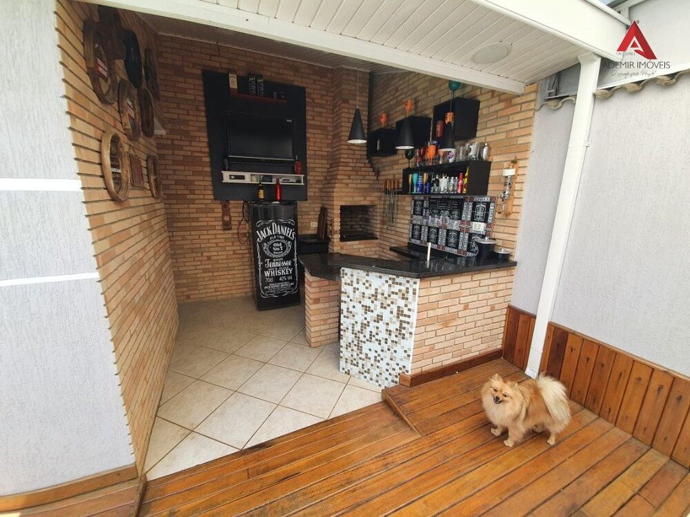 Casa à venda com 3 quartos, 256m² - Foto 15