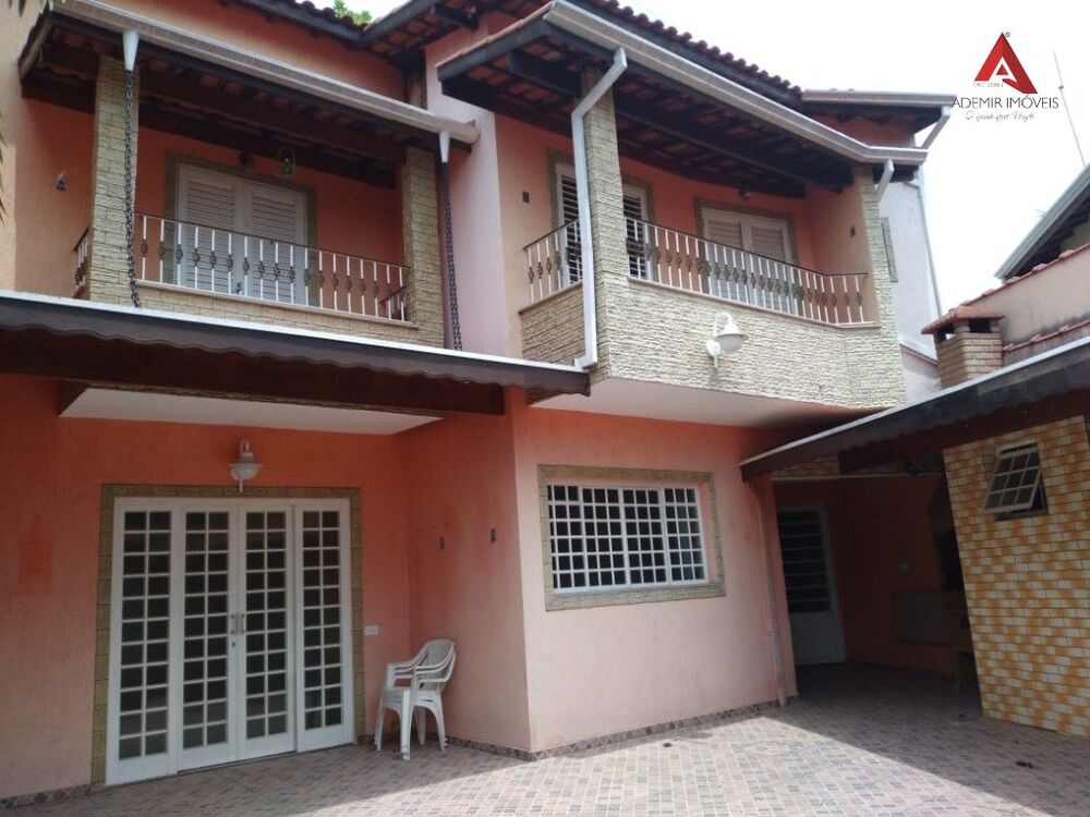 Casa, 3 quartos - Foto 1