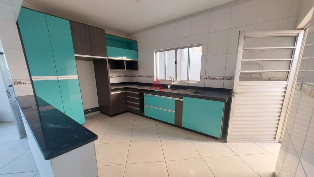 Casa, 3 quartos, 105 m² - Foto 2