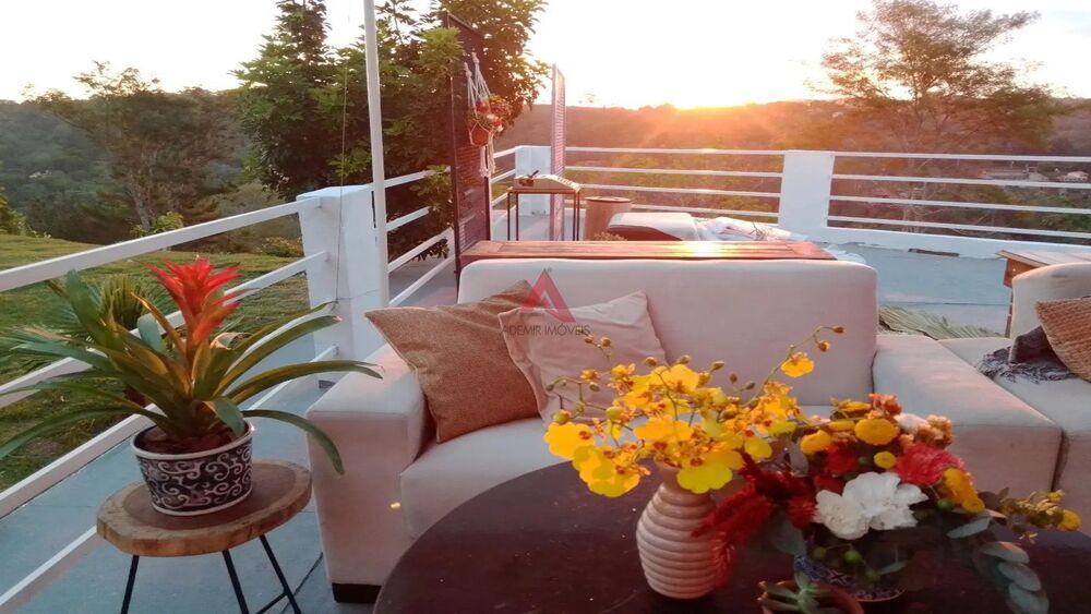 Chácara à venda com 2 quartos, 740m² - Foto 3