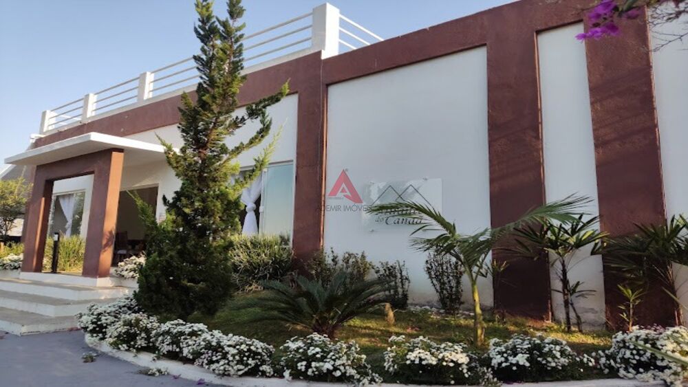 Chácara à venda com 2 quartos, 740m² - Foto 9