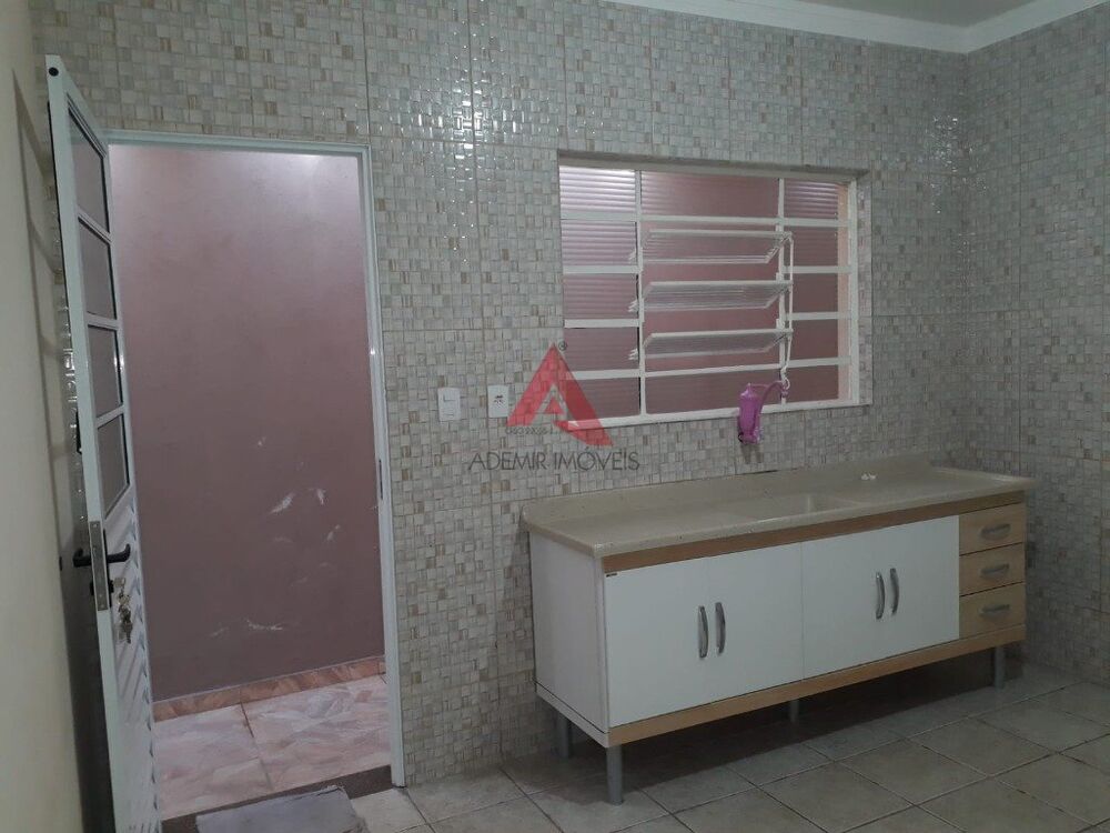 Casa, 2 quartos, 150 m² - Foto 4