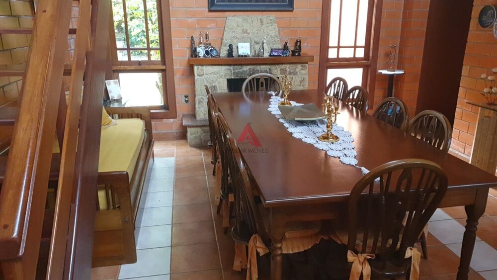 Chácara, 6 quartos, 3600 m² - Foto 4