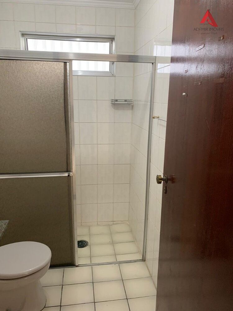Casa à venda e aluguel com 4 quartos, 260m² - Foto 17